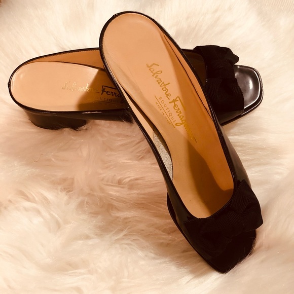 Salvatore Ferragamo Women Slip On Heels - Picture 7 of 13